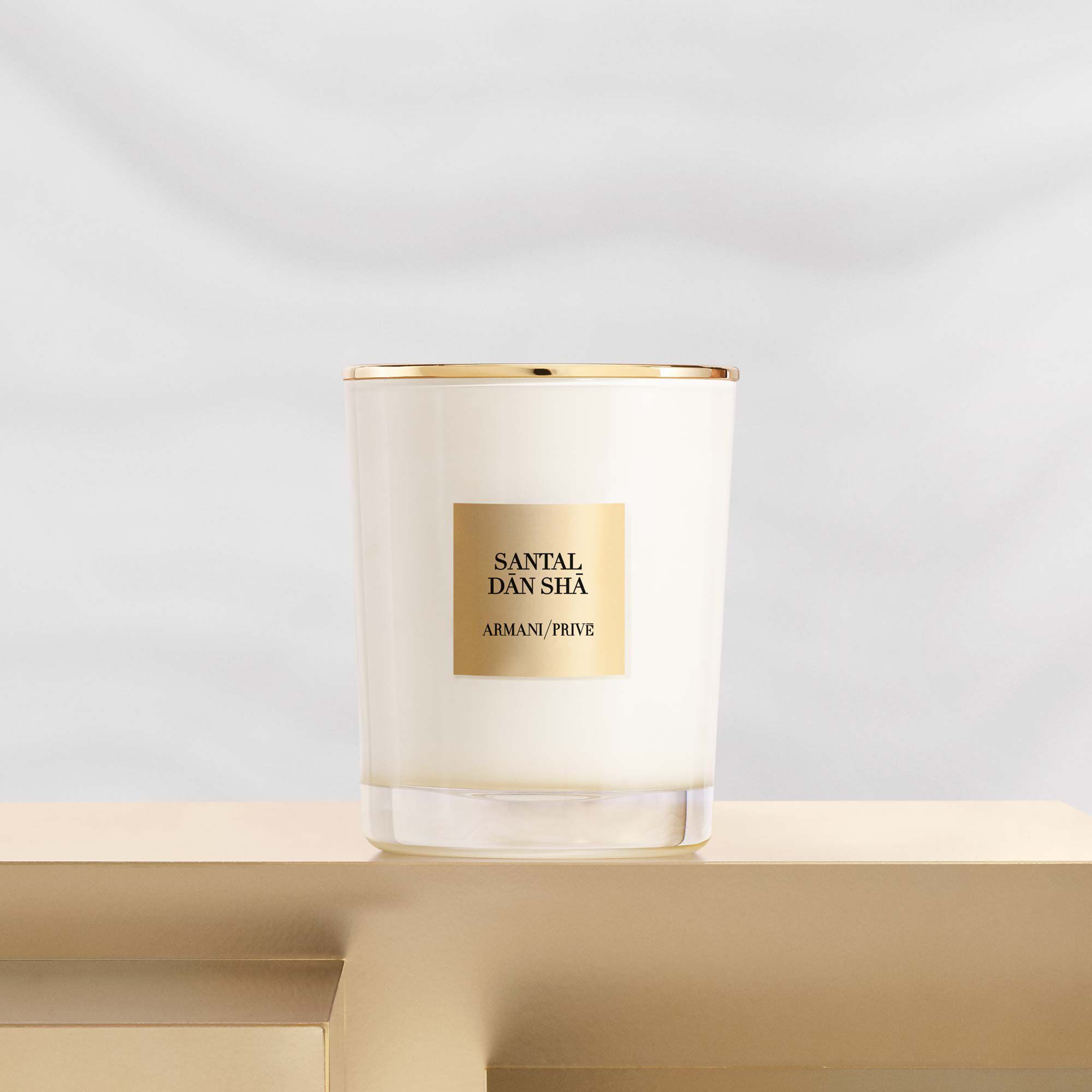 BOUGIE PARFUMEE ARMANI/PRIVE SANTAL DAN SHA